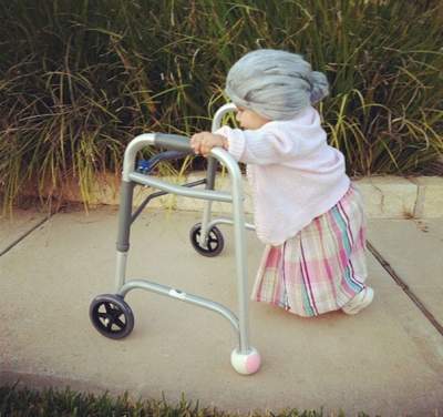 halloween-costumes-for-kids-little-old-lady